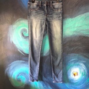American Eagle Super Stretch Jegging Size 6